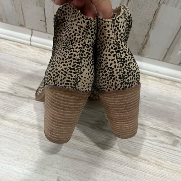 MIA Erik Spotted Animal Print Block Heeled Booties Women’s Size 6 WIDE - Picture 4 of 6